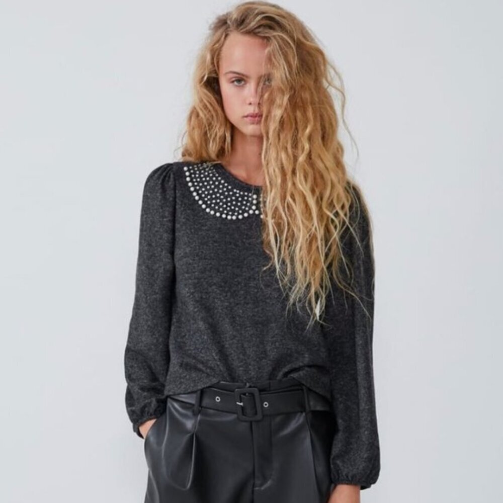ZARA Sweater L Embellished Peter Pan Collar Pearl Rhinestone Crewneck Gray